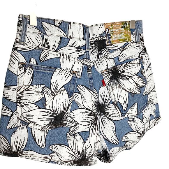 Levi’s Farm Rio Ribcage Denim Jean Shorts Button Fly Floral Print 28 - Picture 4 of 8